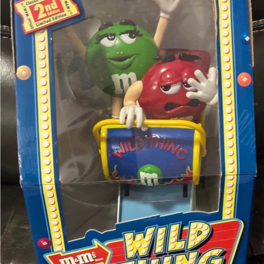 M&M'S Wild Thing Coaster Set - Red and Green